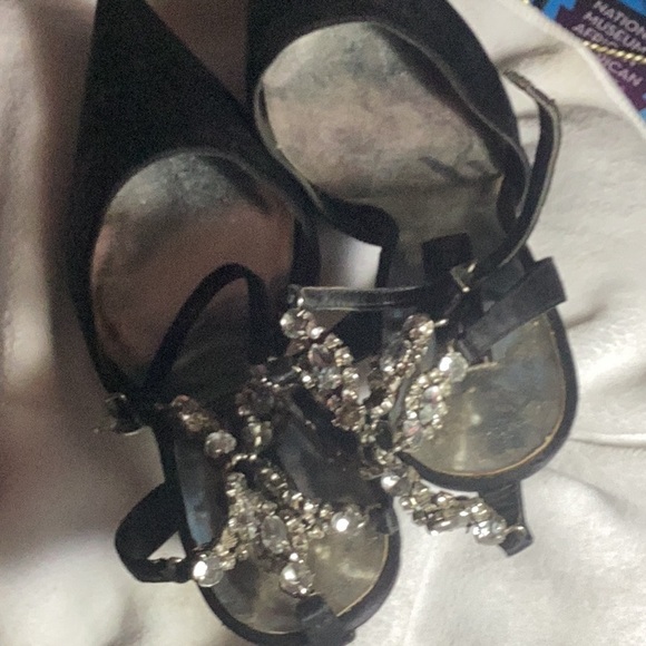 Steven! Satan 3 inch heel with a Crystal and satan crystal ankle strap. - Picture 5 of 5